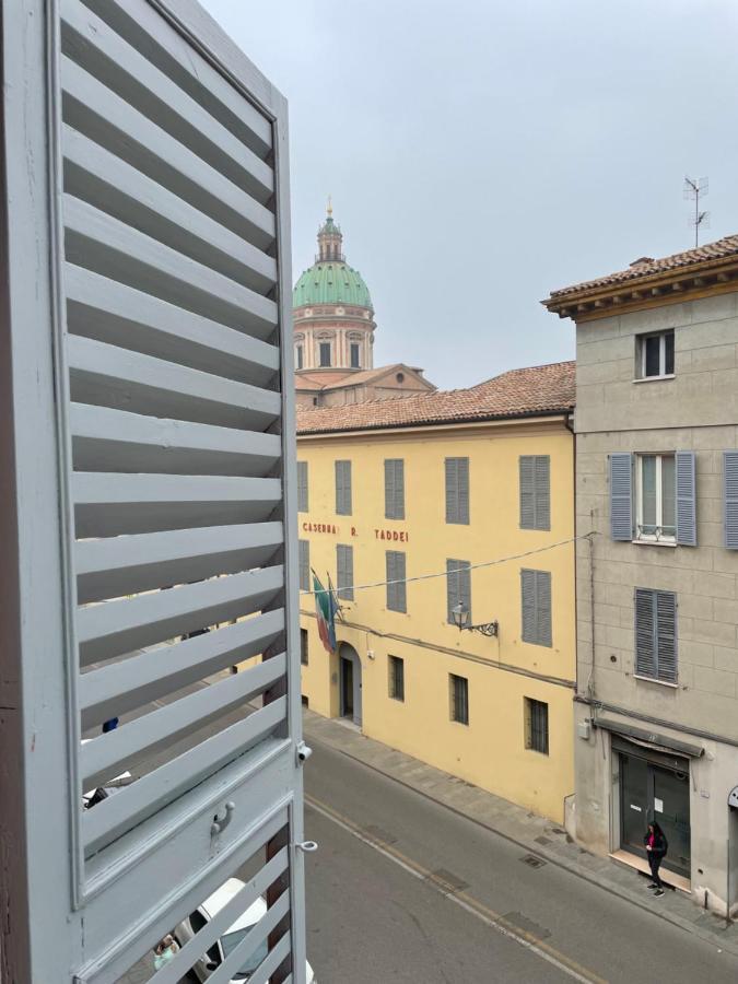 Una Finestra Sul Centro Storico Reggio Emilia Exteriör bild